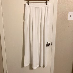 White palazzo pants